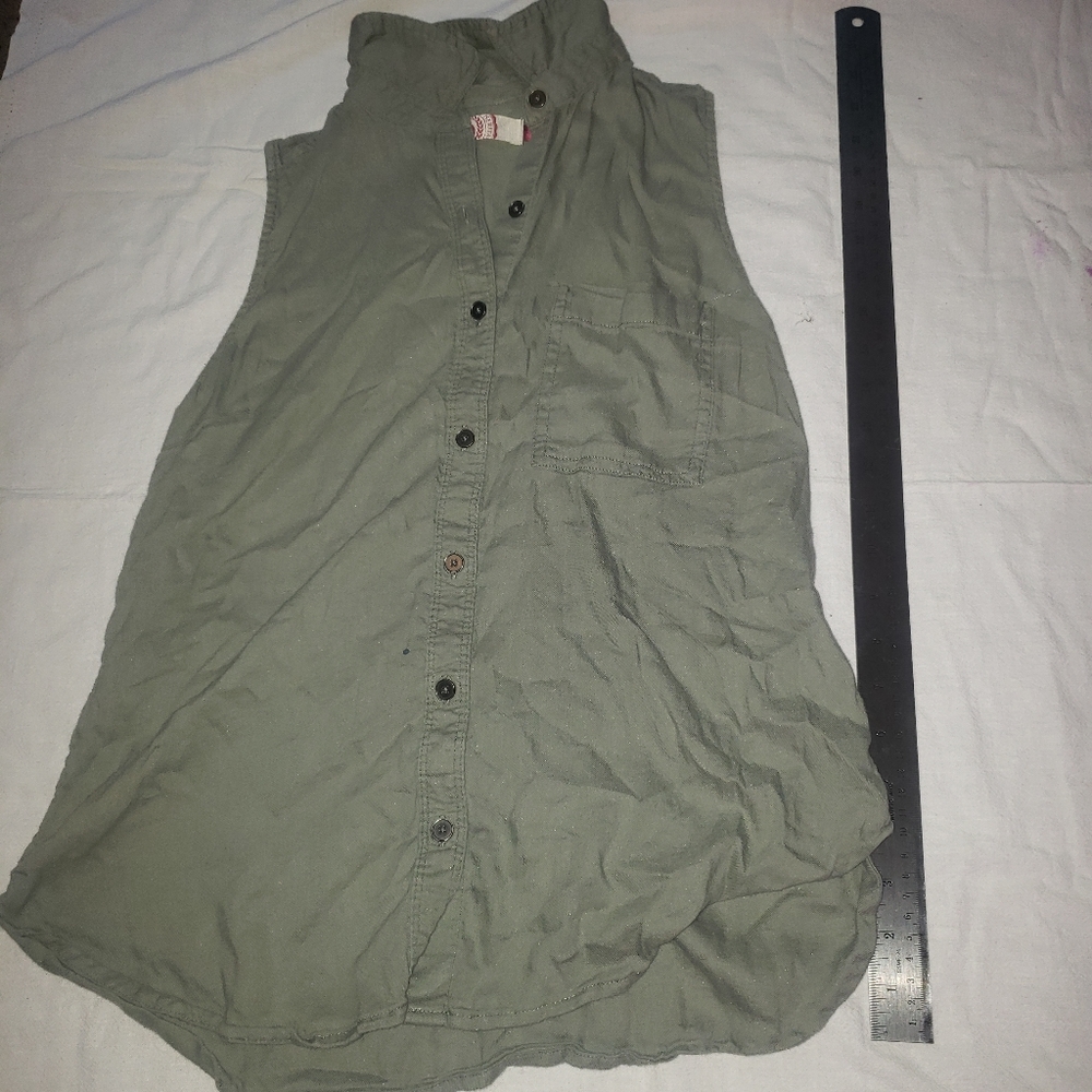 Green Button Tank Top - XS - SO Brand